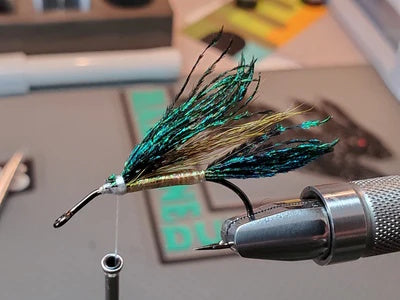 Tying Instructions - Step 5 - Bailes' Modern Muddler Minnow Variant