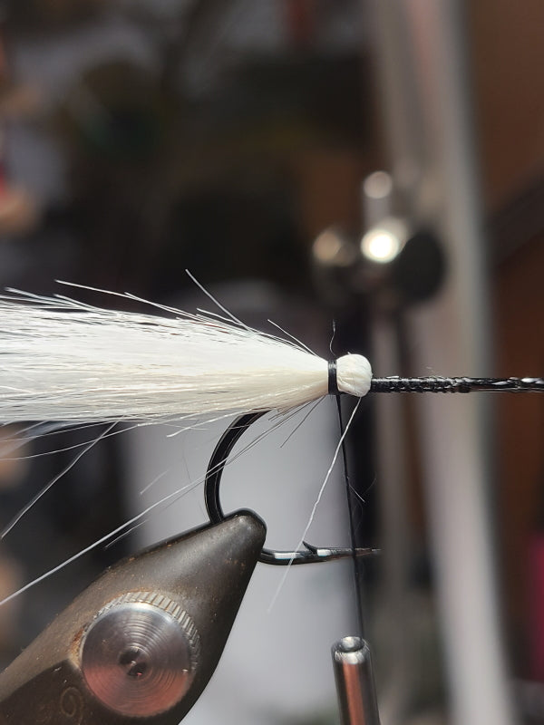 Tying Instructions - Step 3 - Hi-Viz Lite