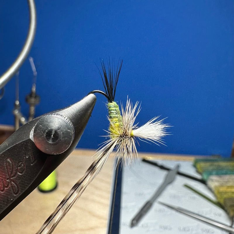 Tying Instructions - Step 8 - Mr. Floaty Unsinkable Green Drake